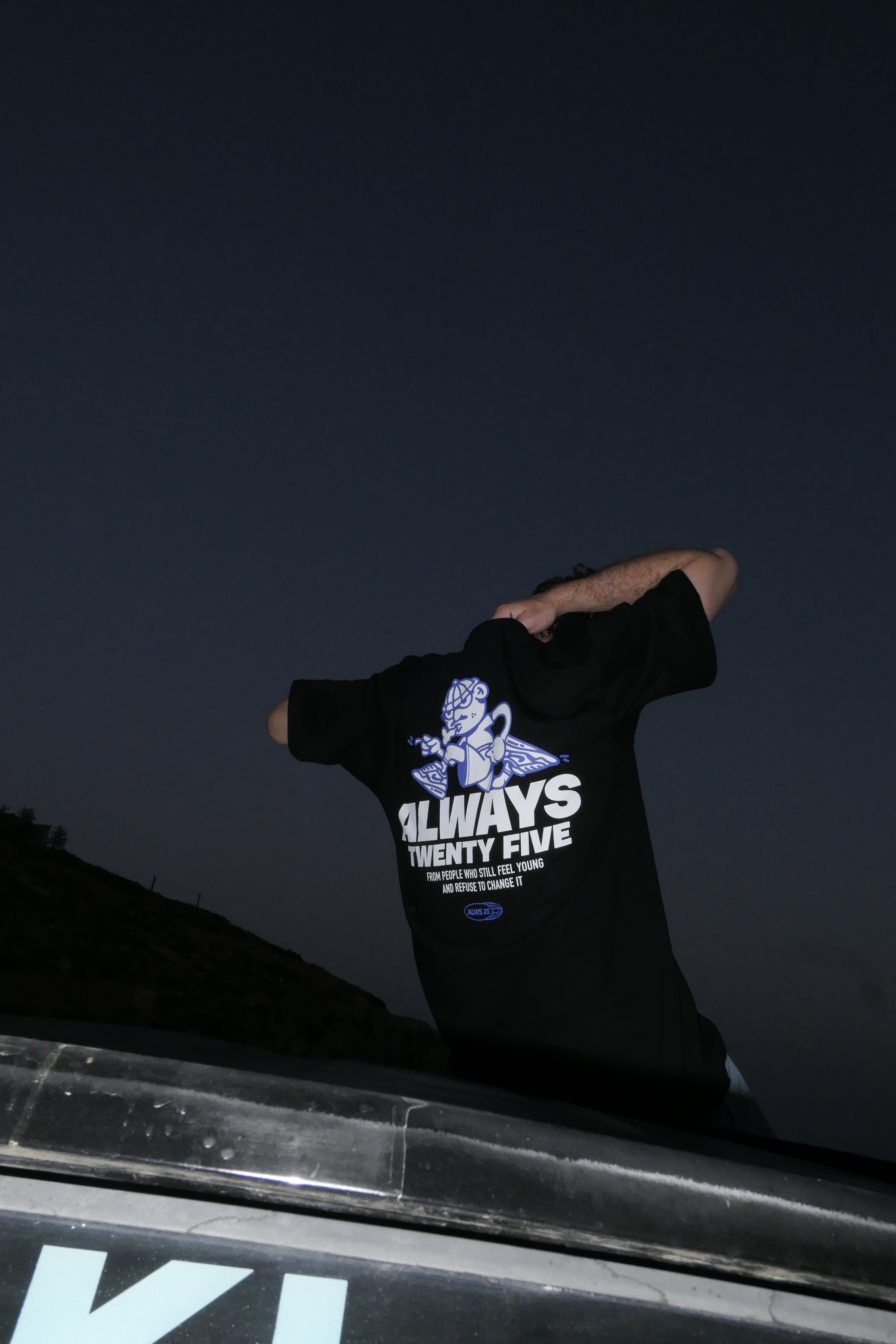 Black t-shirt  Alws25